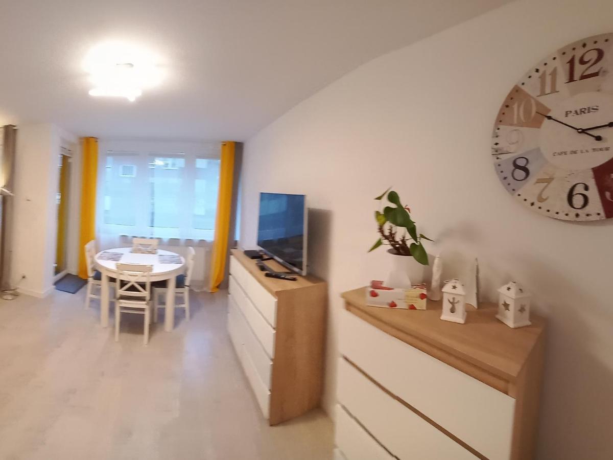 Mieszkanie 3 Pokojowe Park Chopina Swinoujscie Bagian luar foto