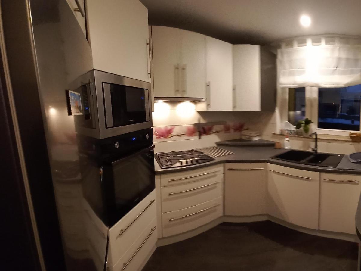 Mieszkanie 3 Pokojowe Park Chopina Swinoujscie Bagian luar foto
